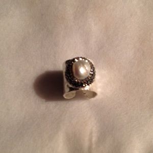 MOP New Pave Pearl Hammered Silvertone Ring